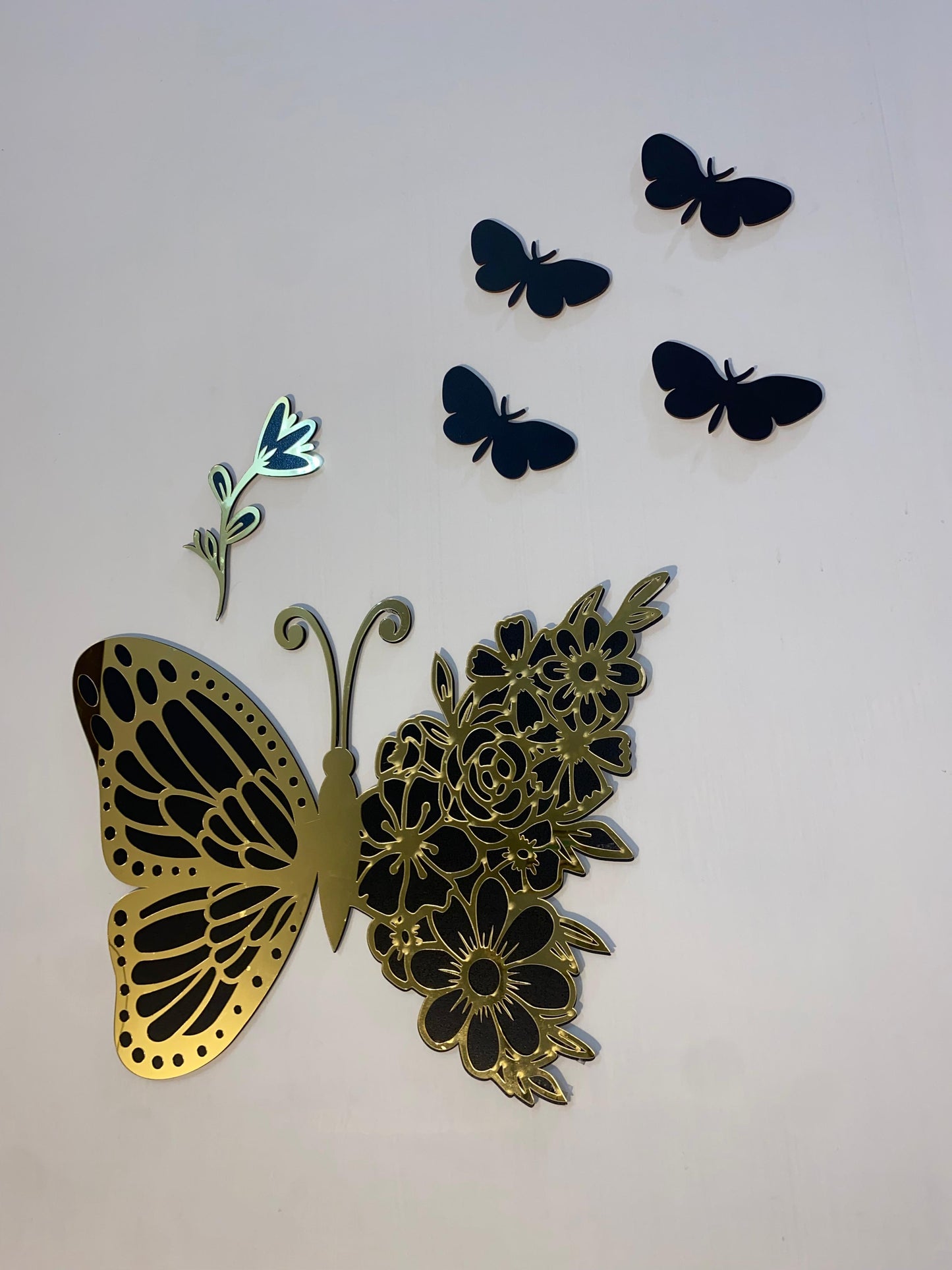 Premium Butterfly Black and Golden with 4 mini butterflies and flower